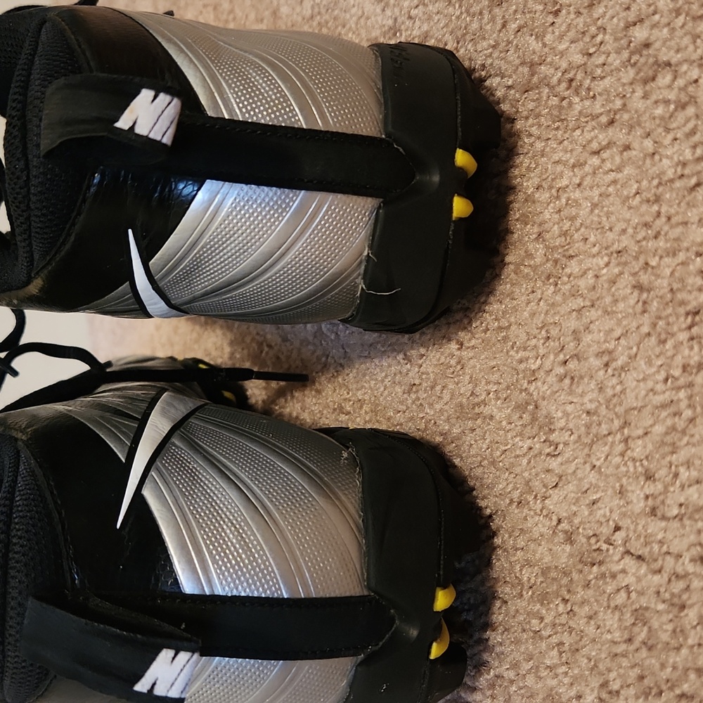 Nike Alpha Menace Shark Football Cleats, Mens 13W - Picture 4 of 10